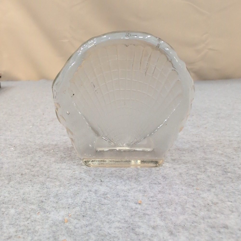 Vintage Clear Frosted Glass Scallop Sea Shell Paperweight Coastal Decor - Picture 2 of 5
